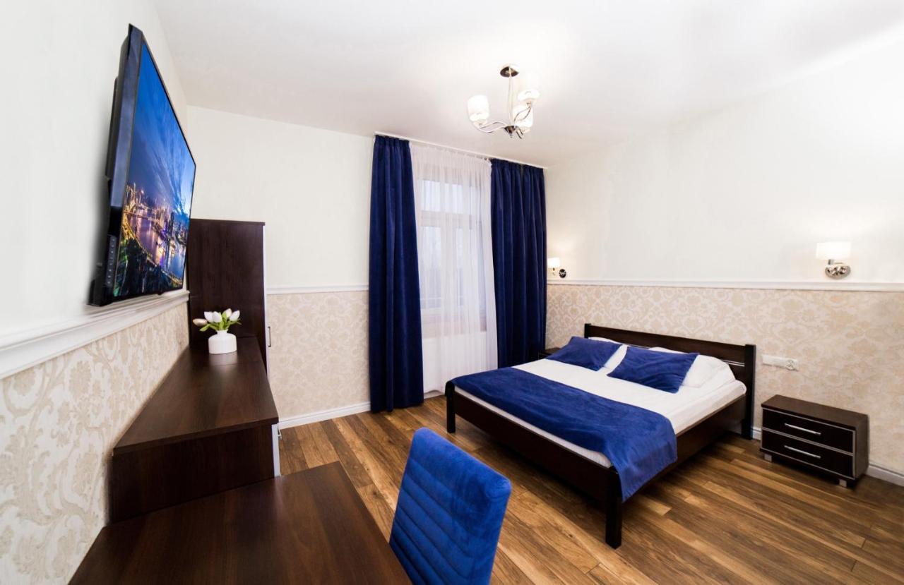 Dwor Olimp Hotel Stalowa Wola Exterior photo